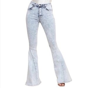 altar’d state light acid wash high rise dramatic flare leg jeans size small
